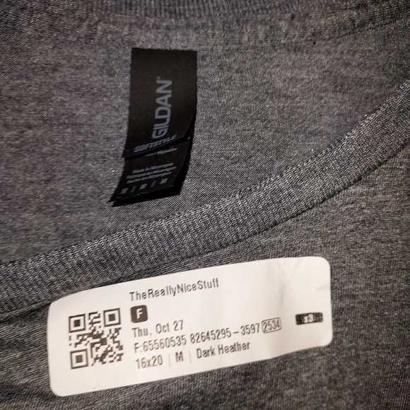 This is my ghost hunting shirt gray - Picture 3 of 3